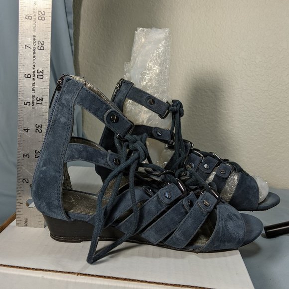 Colin Stuart size 6 Blue Suede Gladiator Sandals Shoes Flat lace up GUC! - Picture 4 of 8